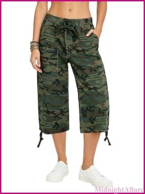 High Waisted Camo Cargo Capri Pants 100% Cotton Drawstring Barrel Y2K